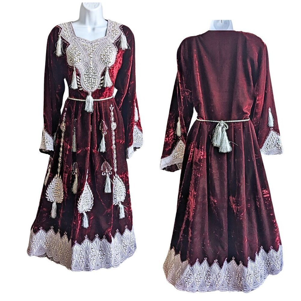 Turkish/Afghani Bindalli Kaftan Wedding Dress - Embroidered Velvet & Silver M/L